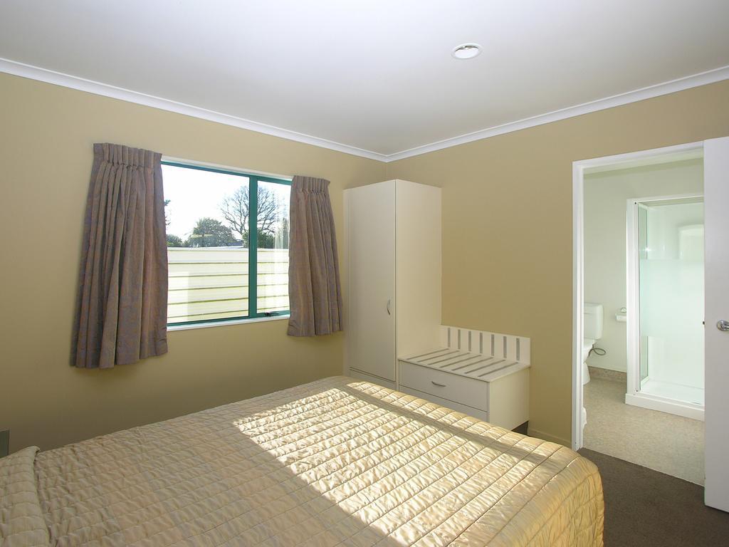 Discovery Motor Lodge Masterton Room photo